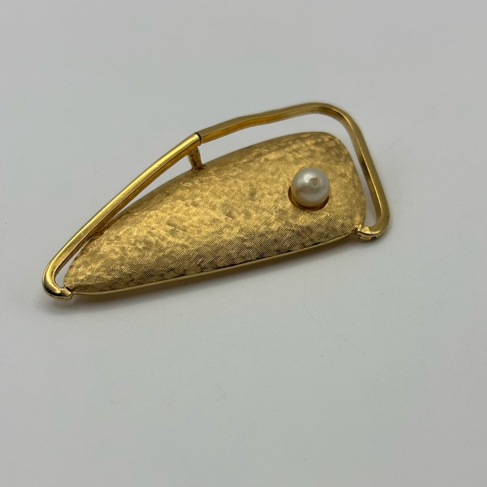MCM Sailboat Sail Brooch - Picture 6 of 10